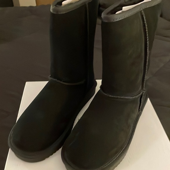Shoes - 🔥Sale🔥pretty and comfy black suede boots..NWOT..NIB..never worn..